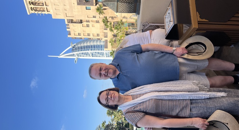 Tour di mezza giornata di Dubai con giro in Abra, tè al latte di cammello e guida Emirati Arabi Uniti &mdash; #11