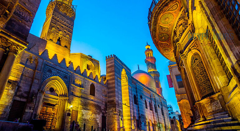 Khan Al-Khalili Bazaar & Old Cairo Egypt &mdash; #4