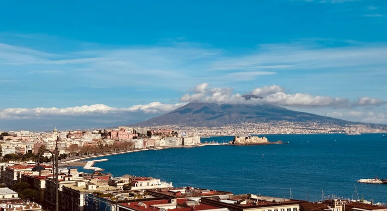 Kostenlose Tour: von der Piazza del Plebiscito zum Spanischen Viertel