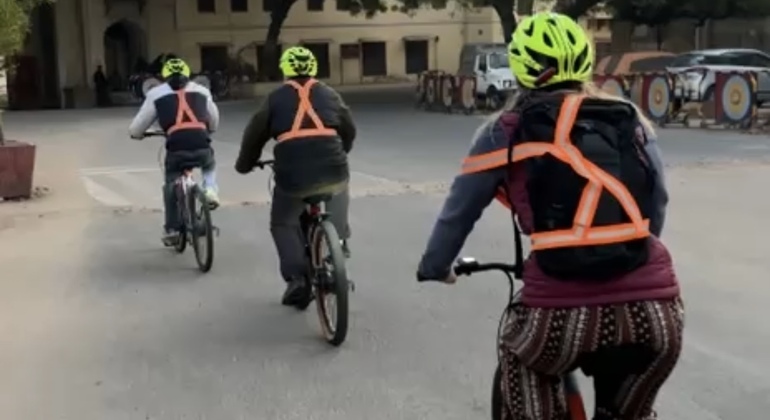 Jaipur Sonnenaufgang E-Cycle & Cycle Free Tour auf leeren Straßen  Indien &mdash; #2