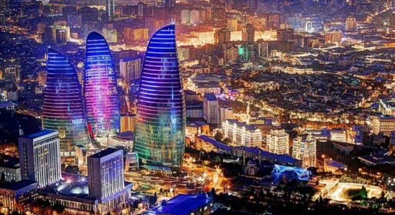 Baku Boulevard, Funicular & Highland Park Walking Free Tour Azerbaïdjan &mdash; #8