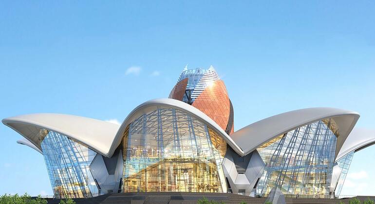 Baku Boulevard, Funicular & Highland Park Walking Free Tour Azerbaïdjan &mdash; #3