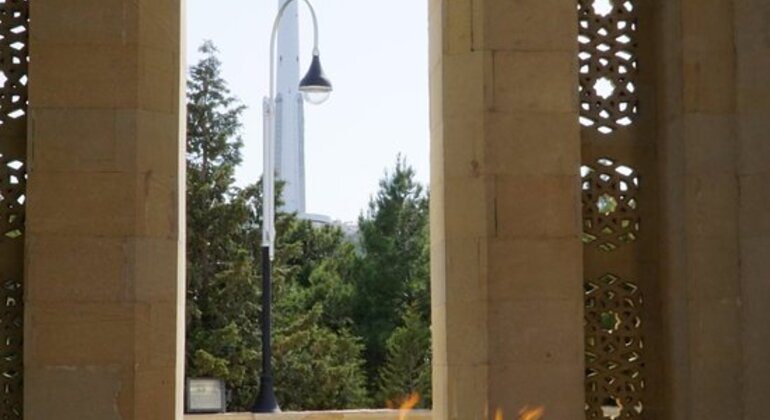 Baku Boulevard, Funicular & Highland Park Walking Free Tour Azerbaïdjan &mdash; #10