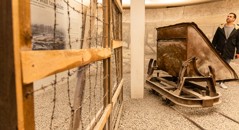 schindlers-factory-museum-guided-tour-es-6