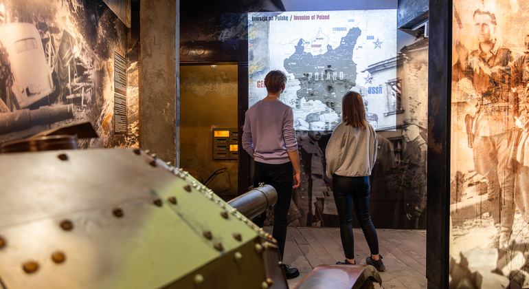 schindlers-factory-museum-guided-tour-es-12