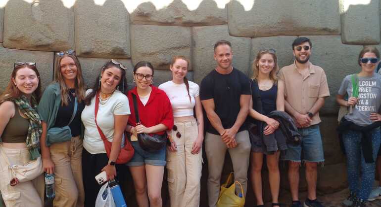 Passeio a pé gratuito com Good Vibes: História, cultura, arte e muito mais  Peru &mdash; #2