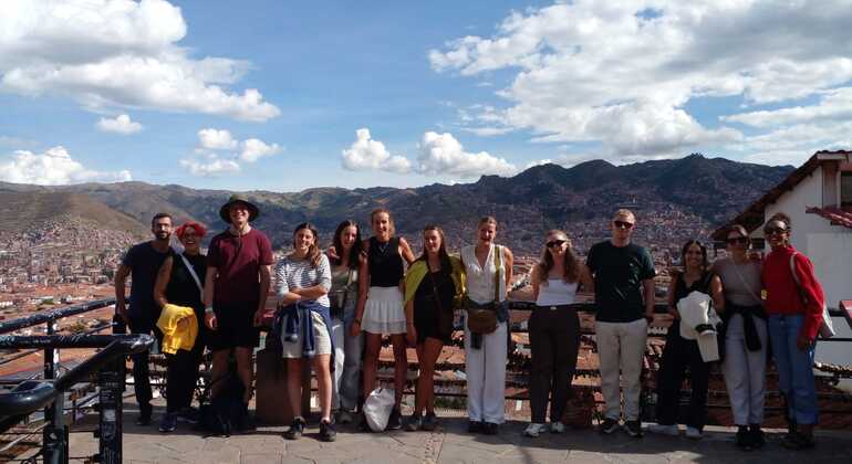 Passeio a pé gratuito com Good Vibes: História, cultura, arte e muito mais  Peru &mdash; #4