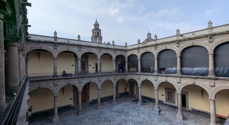 Cara B de México DF Free Tour: Murales, fantasmas y leyendas México &mdash; #7