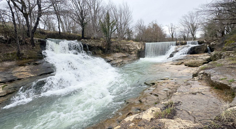 Kutaisi: Visita guidata alle cascate, al lago e al palazzo Geguti Georgia &mdash; #12