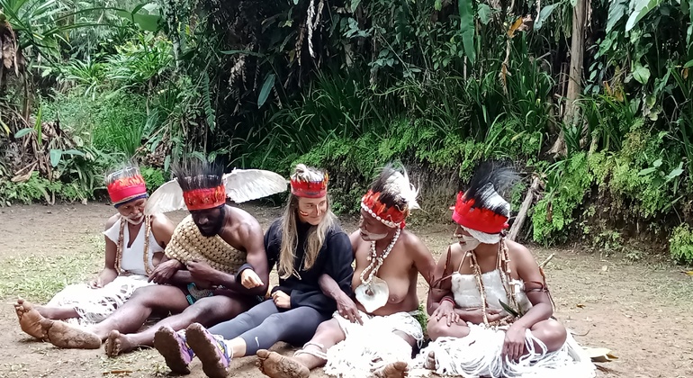 best-of-papua-new-guinea-authentic-local-travel-tour-es-12