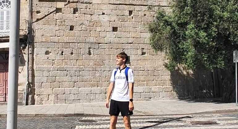 Free Tour Guimarães Desvendada: História, Cultura e Paixão Portugal &mdash; #2