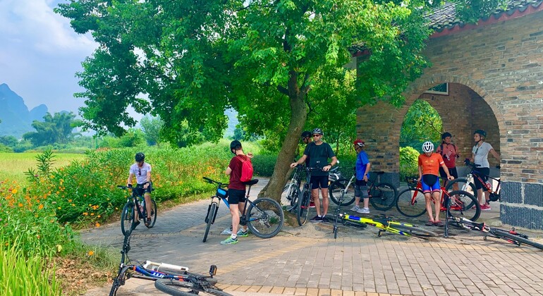 guilin-yangshuo-yulong-river-cycling-tour-es-6