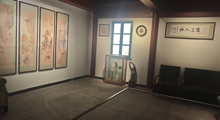 Passeggiata d'arte: I cavalli di Xu Beihong e la galleria nascosta di Xihai Tour gratuito Cina &mdash; #7