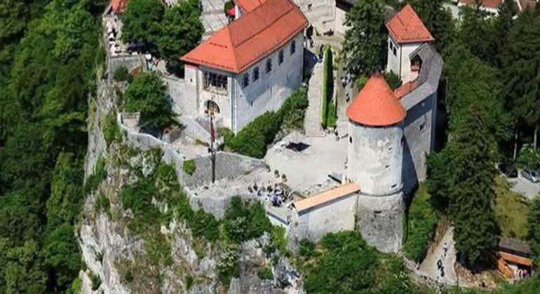 lake-bled-from-ljubljana-es-3