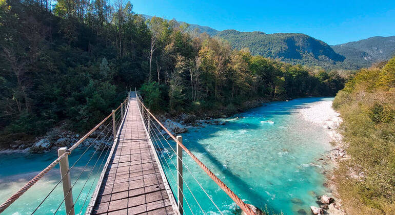 Excursão ao Vale do Soca a partir de Ljubljana: Kobarid, Bovec, cascatas, rio, Slovenia