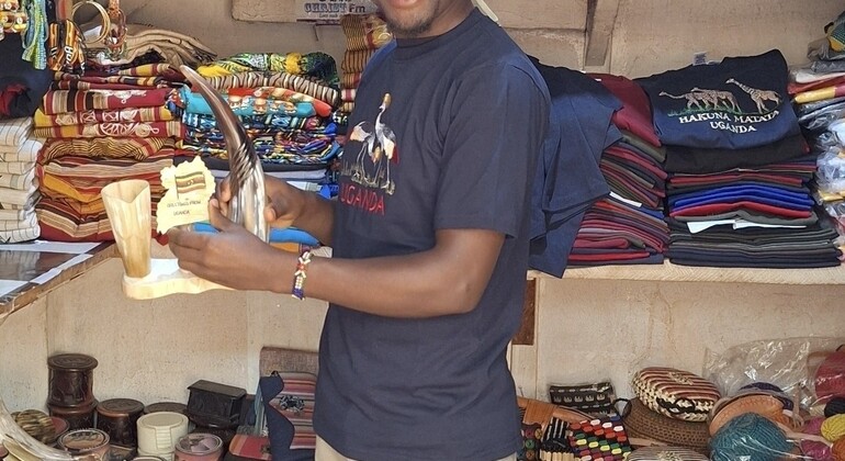 Kampala Walking Tour: History, Vibrant Markets & Daily Life Provided by Dickens