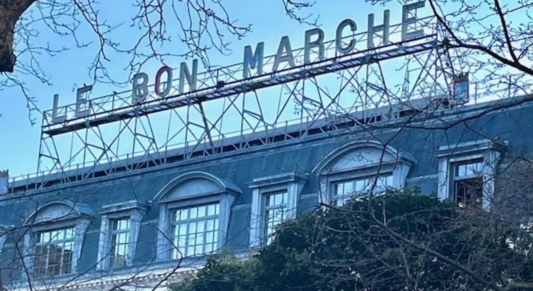 Auf Deutsch: Pariser Geschichten-Tour (Montparnasse & Eiffelturm) Frankreich &mdash; #6