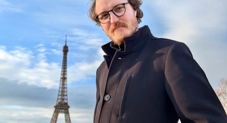 Auf Deutsch: Pariser Geschichten-Tour (Montparnasse & Eiffelturm) Frankreich &mdash; #13