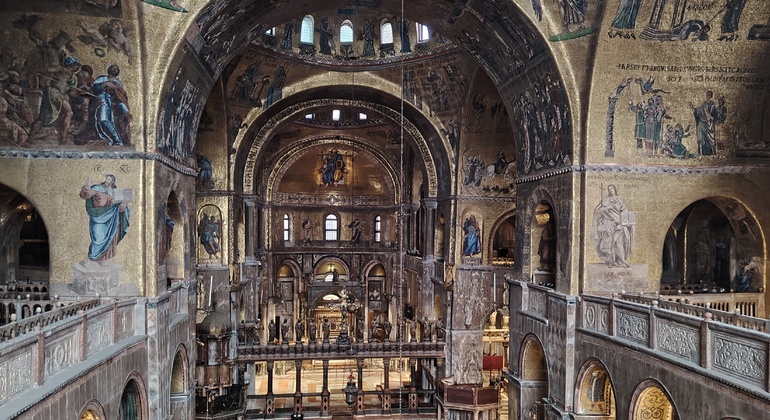 Venice: St. Mark's Basilica, Doge's Palace & Gondola Tour Italy &mdash; #14