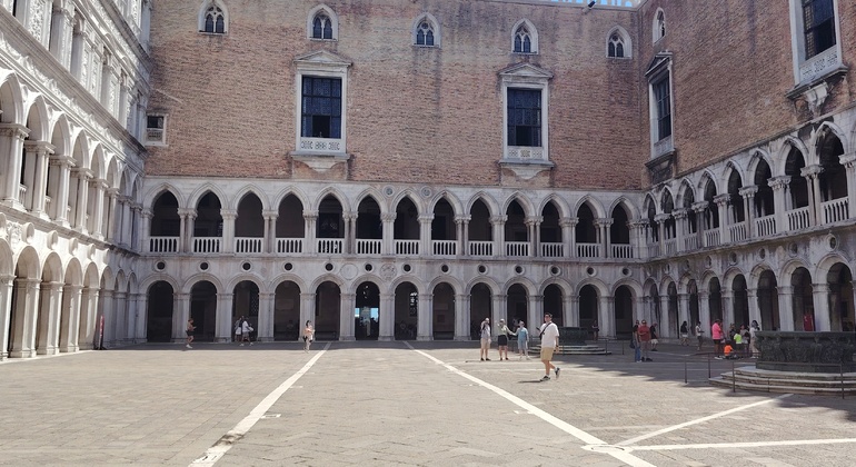 Venice: St. Mark's Basilica, Doge's Palace & Gondola Tour Italy &mdash; #33