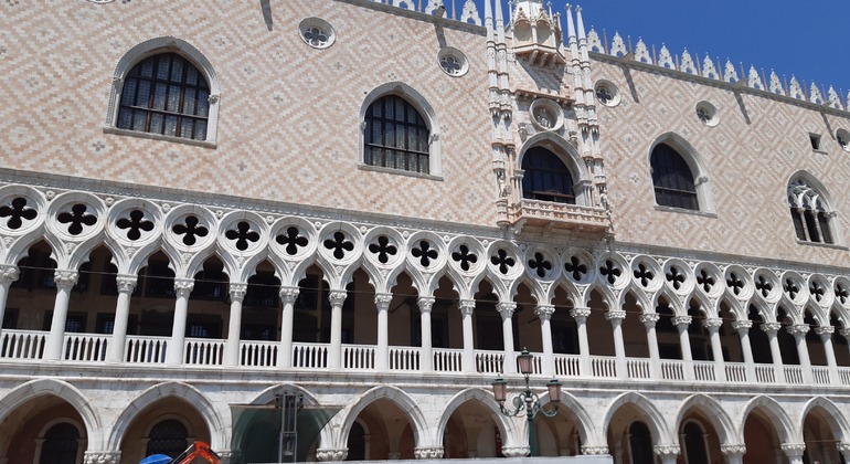 venice-jewish-ghetto-rialto-and-doges-palace-tour-es-18