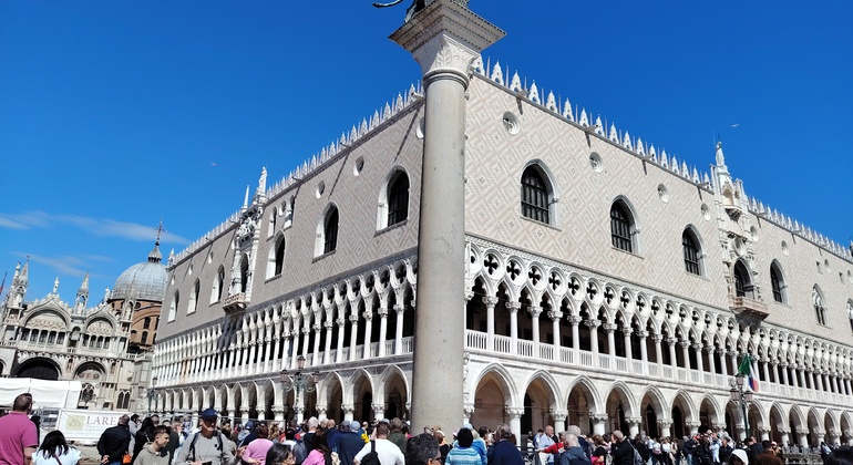 venice-jewish-ghetto-rialto-and-doges-palace-tour-es-20