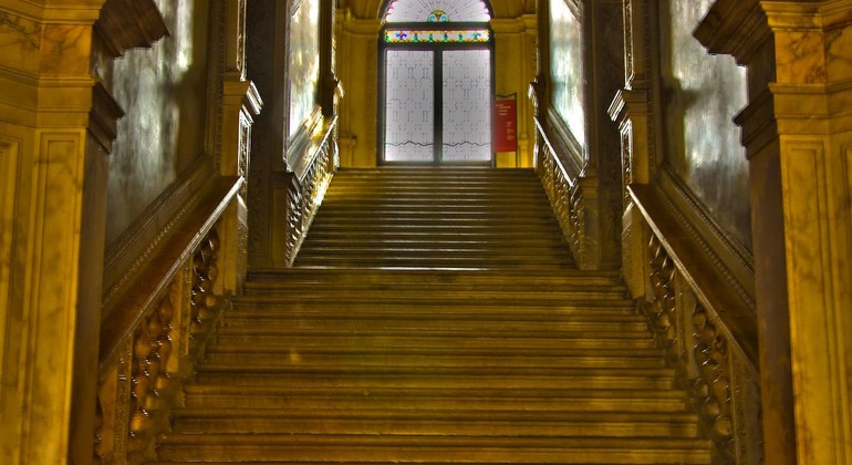 venice-jewish-ghetto-rialto-and-doges-palace-tour-es-37