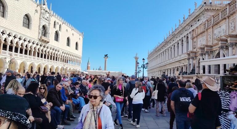 venice-jewish-ghetto-rialto-and-doges-palace-tour-es-43