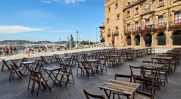 women-of-gijon-tour-a-different-view-of-the-city-es-2