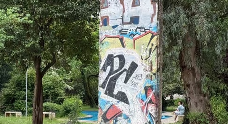Tirana Magic Walking Tour bei Nacht: Vom Kommunismus zum modernen Albanien Albanien &mdash; #8
