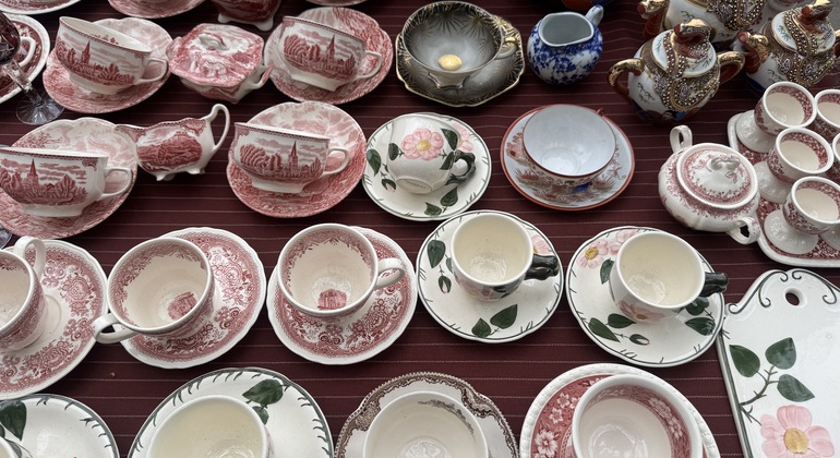 Tbilisi Hidden Art & Legends: Dry Bridge Walking Free Tour Georgia &mdash; #3