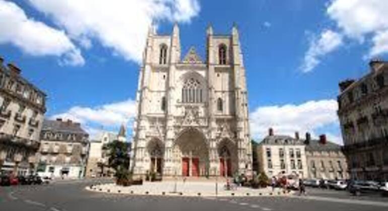 Discover downtown Nantes France &mdash; #3