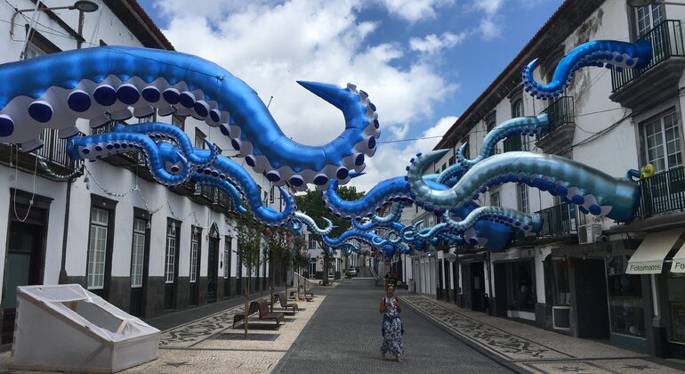 Excursión a Ponta Delgada: Gastronomía, jardines históricos y antiguas batallas