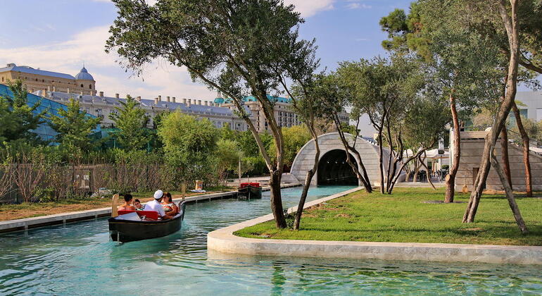 Bakú City Tour: Ciudad Vieja, Vista de las Torres Flame y Bulevar Azerbaiyán &mdash; #10