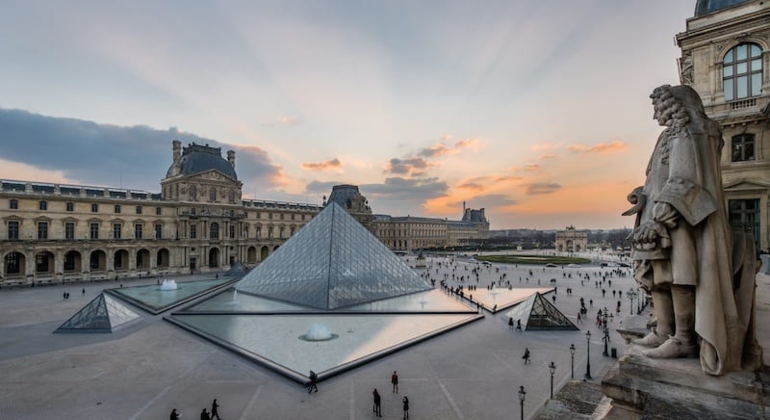 Il Louvre: 800 anni di trasformazioni Francia &mdash; #3