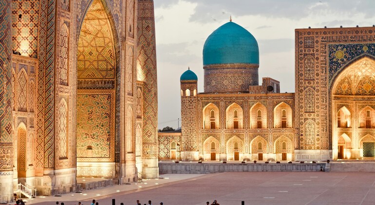 Samarkand Stadt Kostenlose Tour mit dem Auto, Uzbekistan