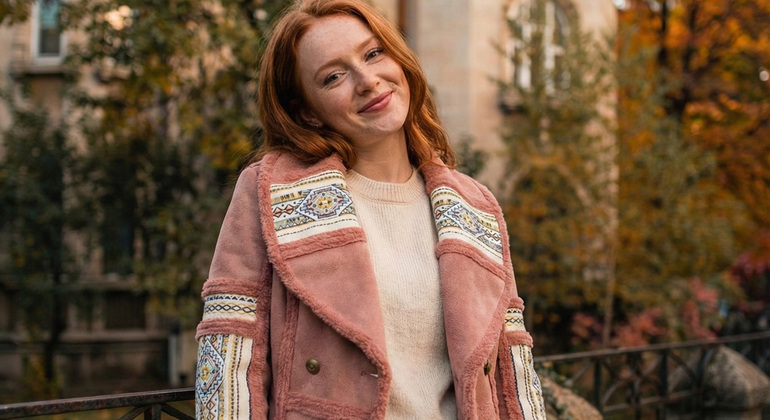 Tour gratuito di foto Instagram a Bucarest: Foto professionali al Palazzo e al Passaggio Romania &mdash; #9