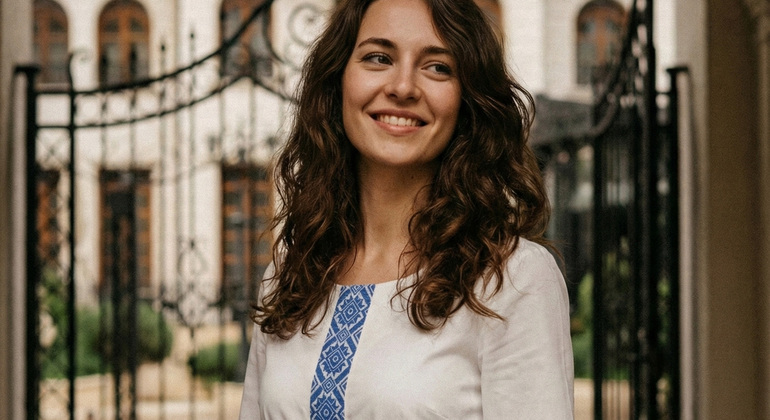 Tour gratuito di foto Instagram a Bucarest: Foto professionali al Palazzo e al Passaggio Romania &mdash; #23