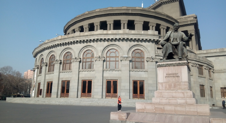 Passeio a pé por Yerevan Arménia &mdash; #3