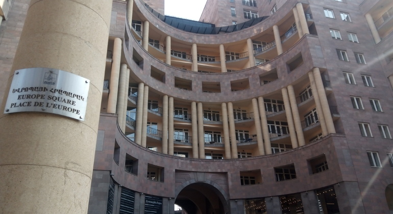 Passeio a pé por Yerevan Arménia &mdash; #4