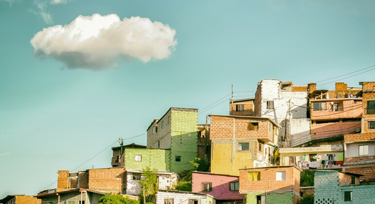 Free Tour of Manrique Medellin Provided by WIMA TRAVELS