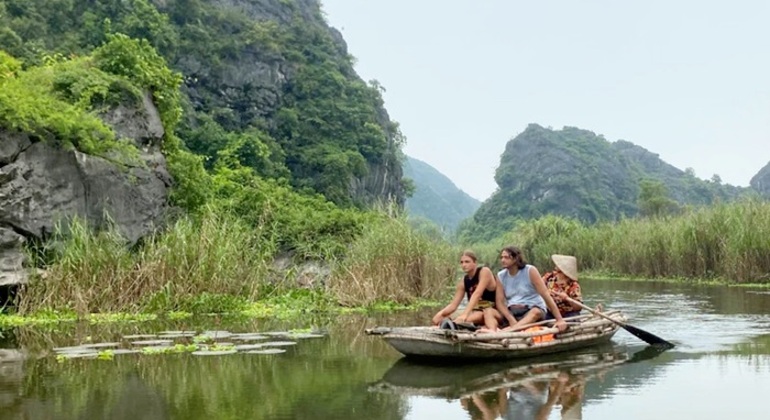 Viaje a Ninh Binh: Hoa Lu Antigua Capital, Viaje a Tam Coc y Cueva de Mua