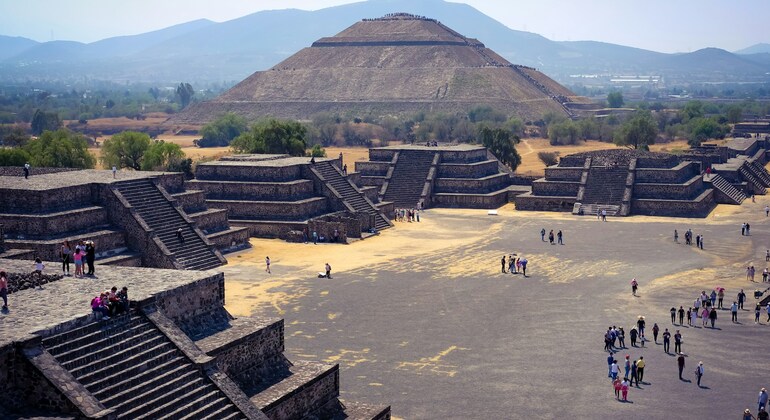 Teotihuacan Tour with Private Transport