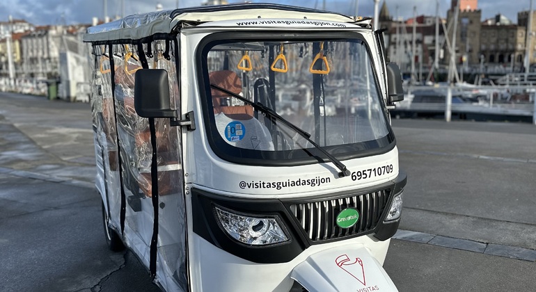 Panoramic TukTuk Tour around Gijón Provided by Visitas Guiadas Gijón