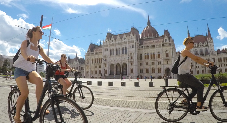 Tarde en bicicleta por Budapest Hungría &mdash; #3