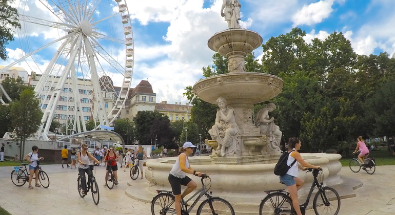 Tarde en bicicleta por Budapest Hungría &mdash; #6