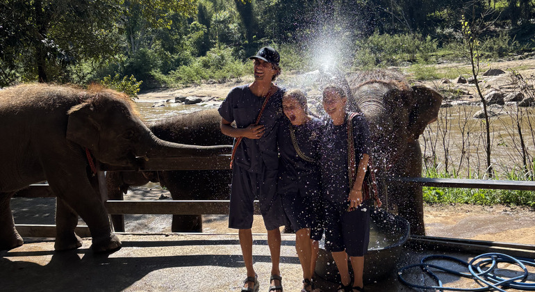 ethical-elephant-sanctuary-bamboo-rafting-sticky-waterfall-en-8
