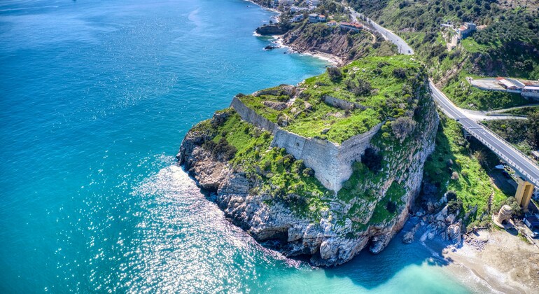 Heraklion Walking Tour – Local Life & Hidden Spots Operado por Ulises