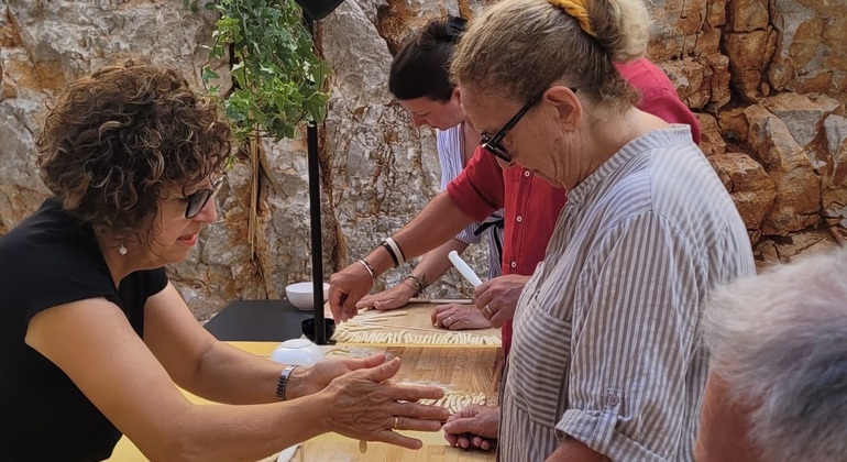 Aula e degustação de busiate com Pesto alla Trapanese Tour Itália &mdash; #2