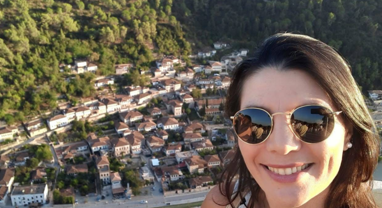 Visita guiada gratuita ao Castelo de Berat: Um passeio através da pedra, das histórias e do tempo Albânia &mdash; #8